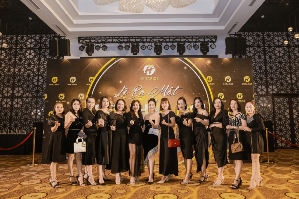 Tổ Chức Tiệc Tất Niên Tại Tuy Hòa
